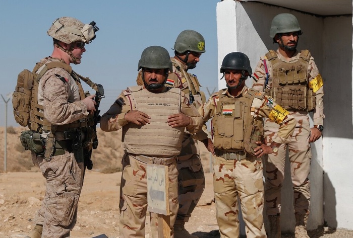 Militares estadounidenses e iraquíes, Oriente Medio, Philip Giraldi