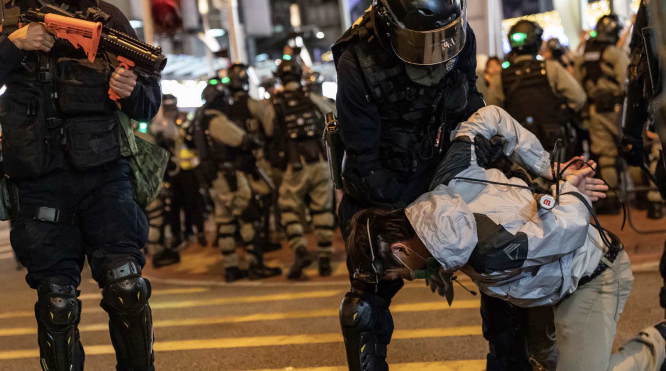 Represión china en Hong Kong, Derechos humanos, Violencia