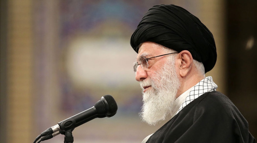 Ali Khamenei, Irán