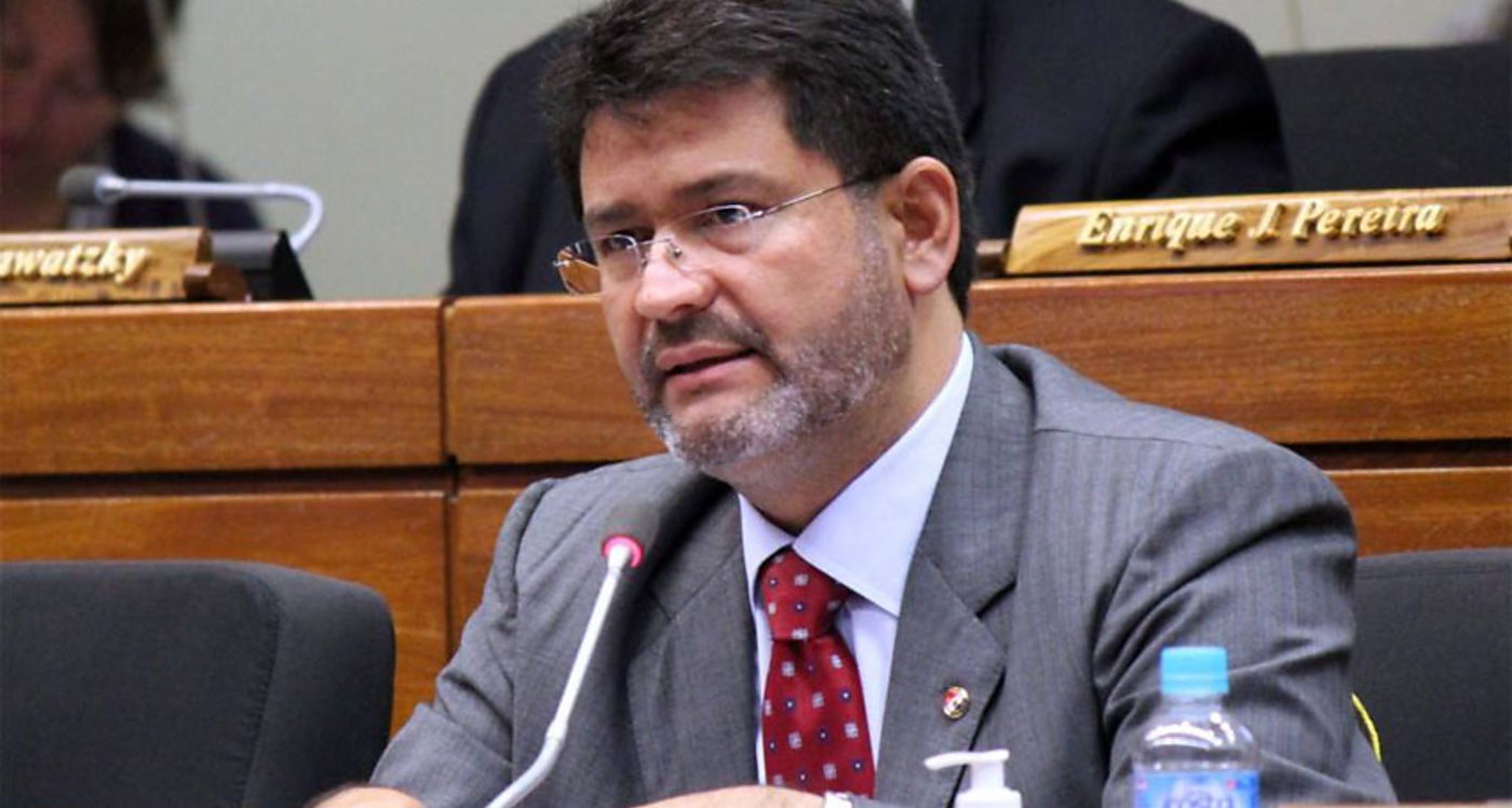 José María Ibáñez, Paraguay, Corrupción