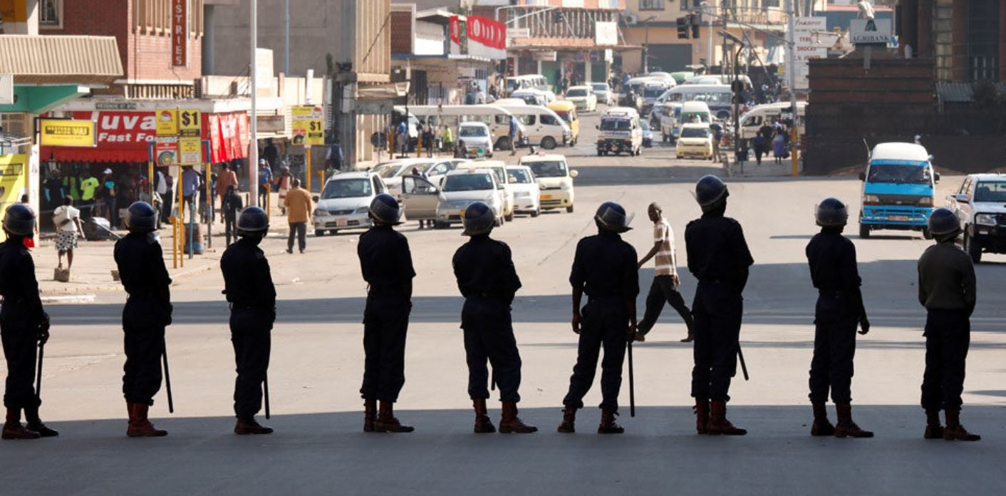 Zimbabue, fuerzas de policía, represión, ZANU MF