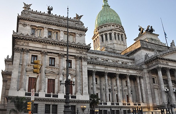 Congreso de la Nación, Avogadro