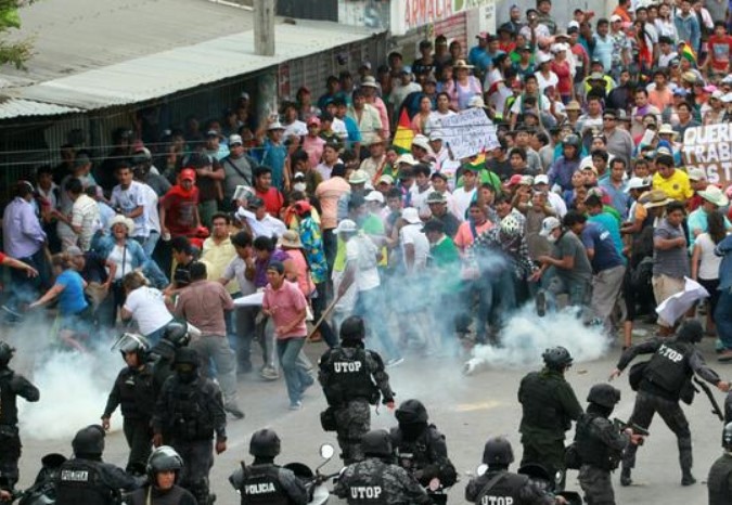 Represión en Santa Cruz de la Sierra, Policía boliviana, Gobierno de Arce