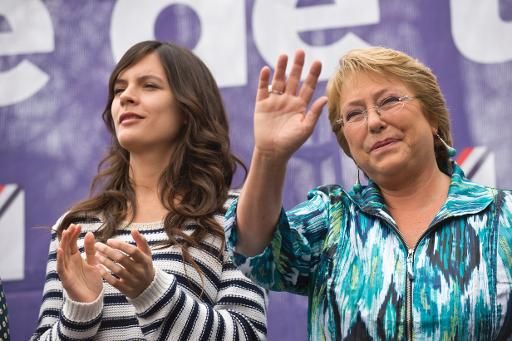 Michelle Bachelet y Camila Vallejo