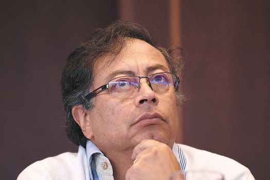 Gustavo Petro, Colombia