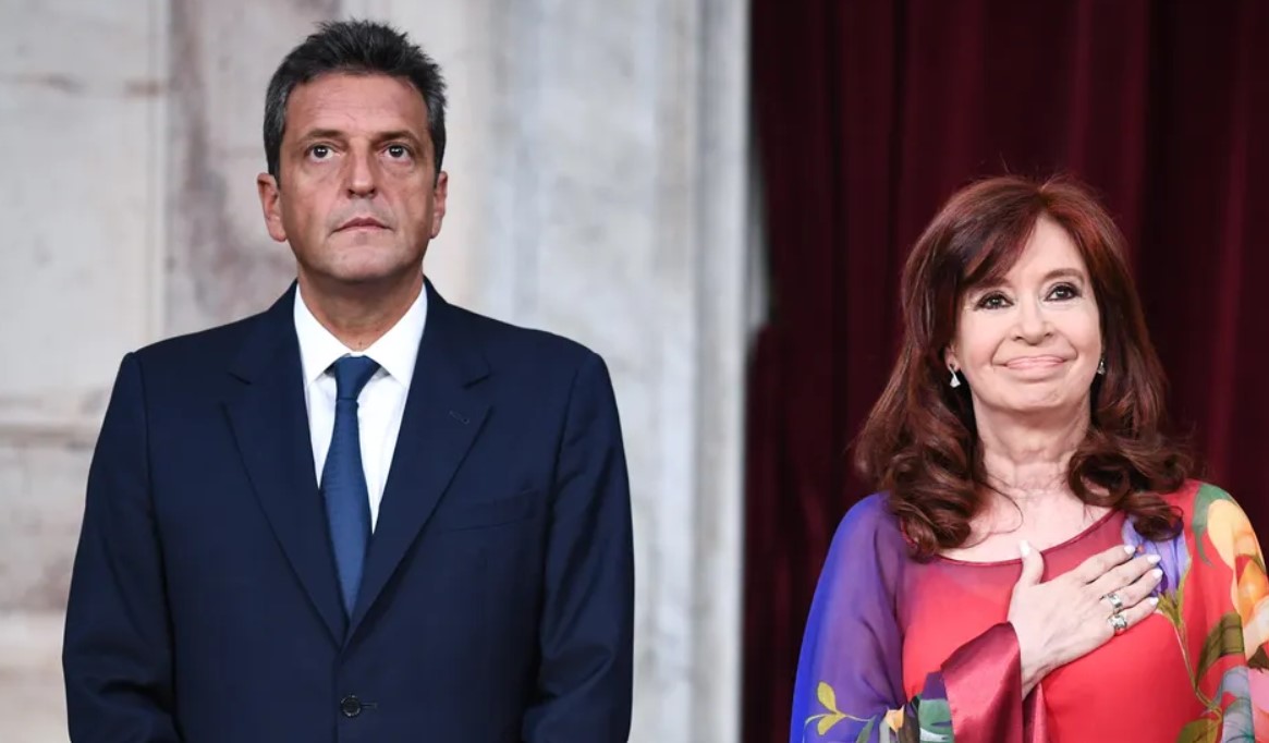 Cristina Kirchner y Sergio Massa, Frente de Todos, Crisis económica, Crisis política