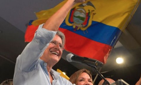 Ecuador, Guillermo Lasso, Derrota de Rafael Correa, Dolarización, Populismo