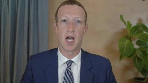 Mark Zuckerberg, Facebook, Censura previa