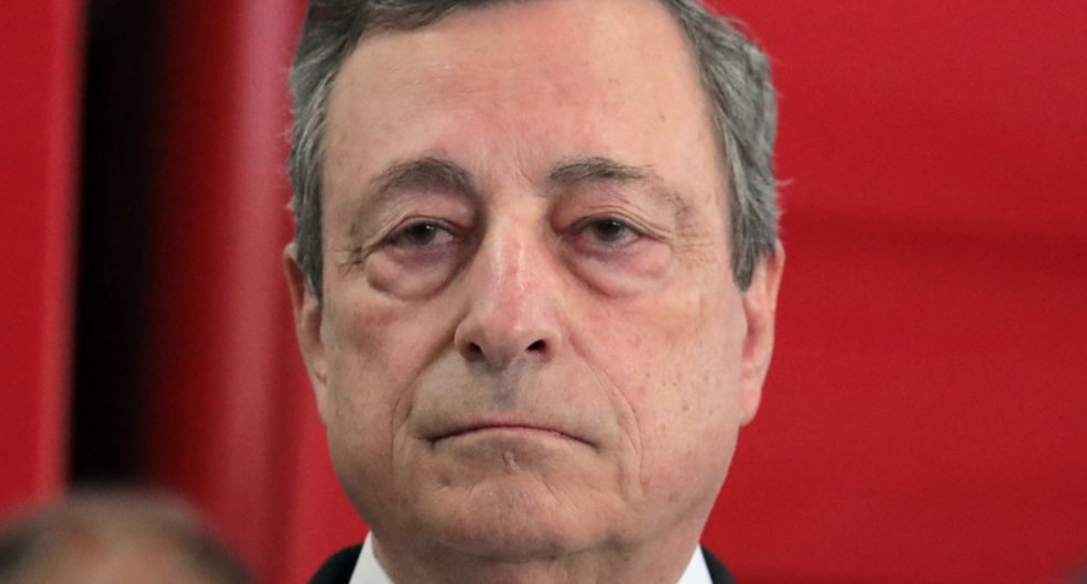 Mario Draghi, Italia, Crisis Italiana
