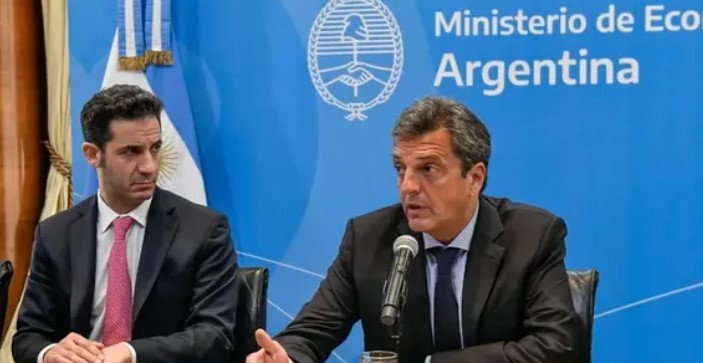 Sergio Massa y Matías Tombolini, Muerte del Peso argentino, Corrupción, Fracaso de Sergio Massa, Frente Renovador, Devaluación, Hiperinflación