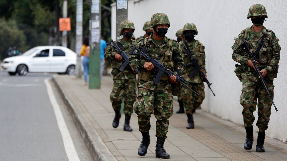 Soldados colombianos, Patrullaje, Ejército Nacional