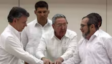 Acuerdo de Paz, FARC, Londoño Echeverri, Juan Manuel Santos, Colombia, Raúl Castro