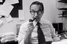 Alan Greenspan, Reserva Federal, Dinero fiduciario, Criptomonedas, Blockchain