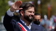 Gabriel Boric, Chile, Nueva Constitución para Chile, Progresismo, Autoritarismo