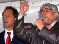 Gobernador Daniel Scioli y Hugo Moyano, Camioneros
