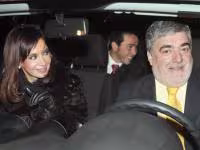 Cristina Kirchner, junto a un sonriente Mario Das Neves