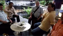 Gustavo Petro con las FARC en Cuba, La Habana