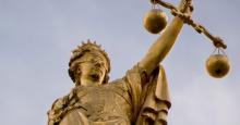 Justicia en los Estados Unidos, Lawfare, Philip Giraldi